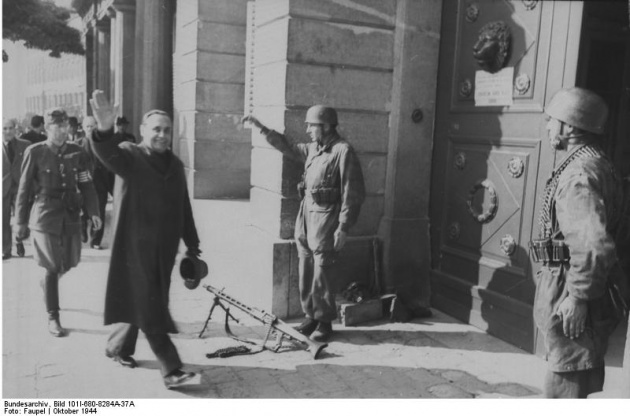Az elvetélt kiugrási kísérlet után a németek a háborús érdekeiket feltétel nélkül kiszolgáló Szálasit ültették a hatalomba.