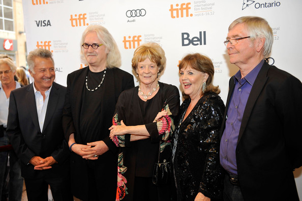 Dustin Hoffman és a Kvartett szereplői a premieren (Fotó: zimbio.com)