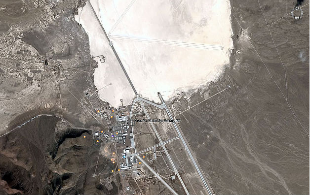 Az 51-es körzet a Google Earth műholdas képén