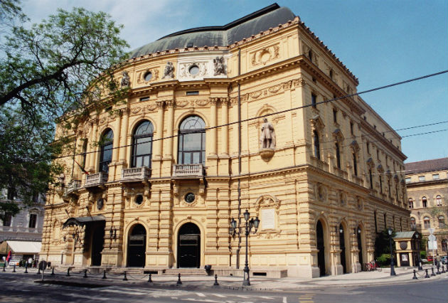 Szegedi Nemzeti Színház, az Armel Operafesztivál helyszíne (Fotó: keptar.oszk.hu) 