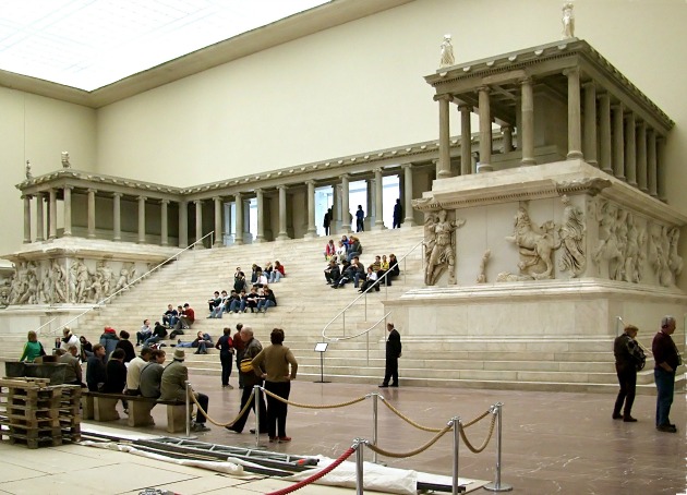 A Pergamon oltár (Fotó: en.wikipedia.org)