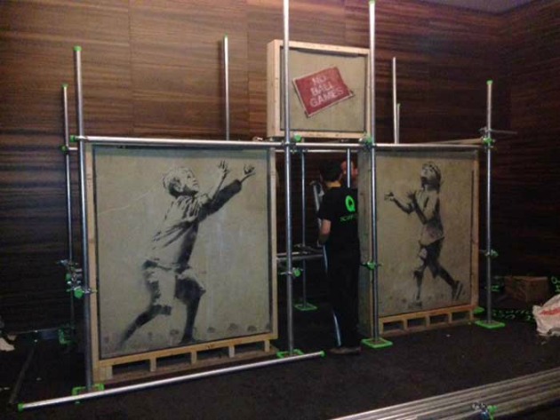 Stealing Banksy? - az áprilisi kiállítás (Fotó: theartnewspaper.com)