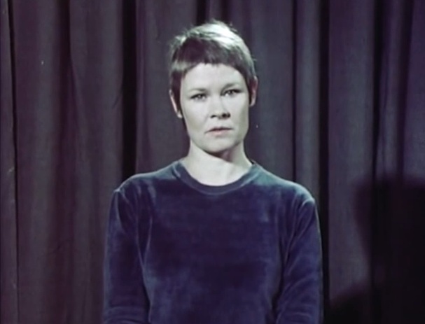 Judi Dench Radnótit szaval (Részlet a filmből)