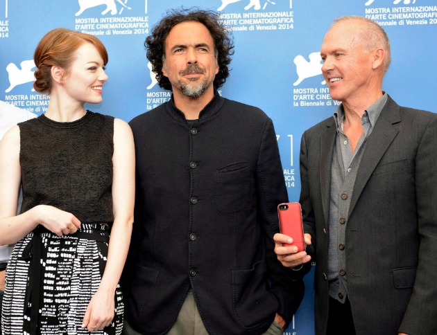 Emma Stone, Alejandro González Inárritu és Michael Keaton (Fotó: MTI/EPA/Claudio Onorati)