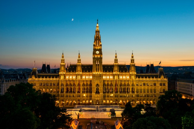 Rathaus / Városháza (Fotó: © WienTourismus / Christian Stemper)