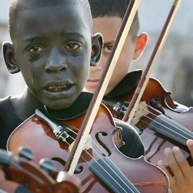 Diego Frazão Torquato, egy 12 éves brazil fiú hegedül tanára temetésén