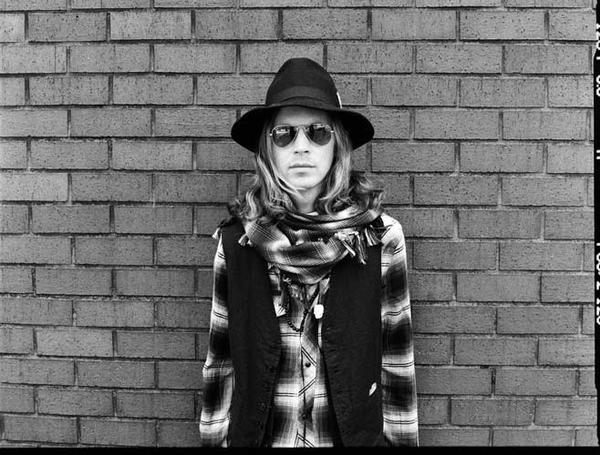 Beck (fotó: americansongwriter.com)