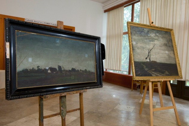 Barcsay Jenő Kékegű táj és Kútgém című, 1926-ban festett képe a makói József Attila Múzeumban (MTI Fotó: Kelemen Zoltán Gergely)