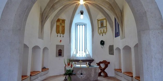 A diósgyőri vár kápolnája (Fotó: kereszteny.mandiner.hu)
