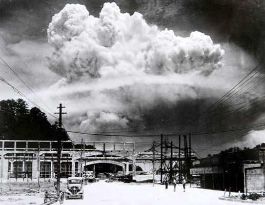 Gyilkos felhő Nagasaki felett (fotó: Wikipedia)
